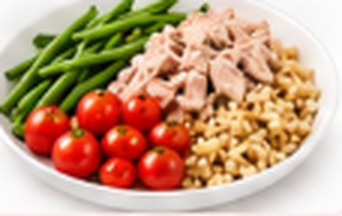 Thon au naturel, riz complet, haricots verts & tomates cerises