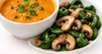 Soupe de légumes maison & poêlée de champignons et épinards